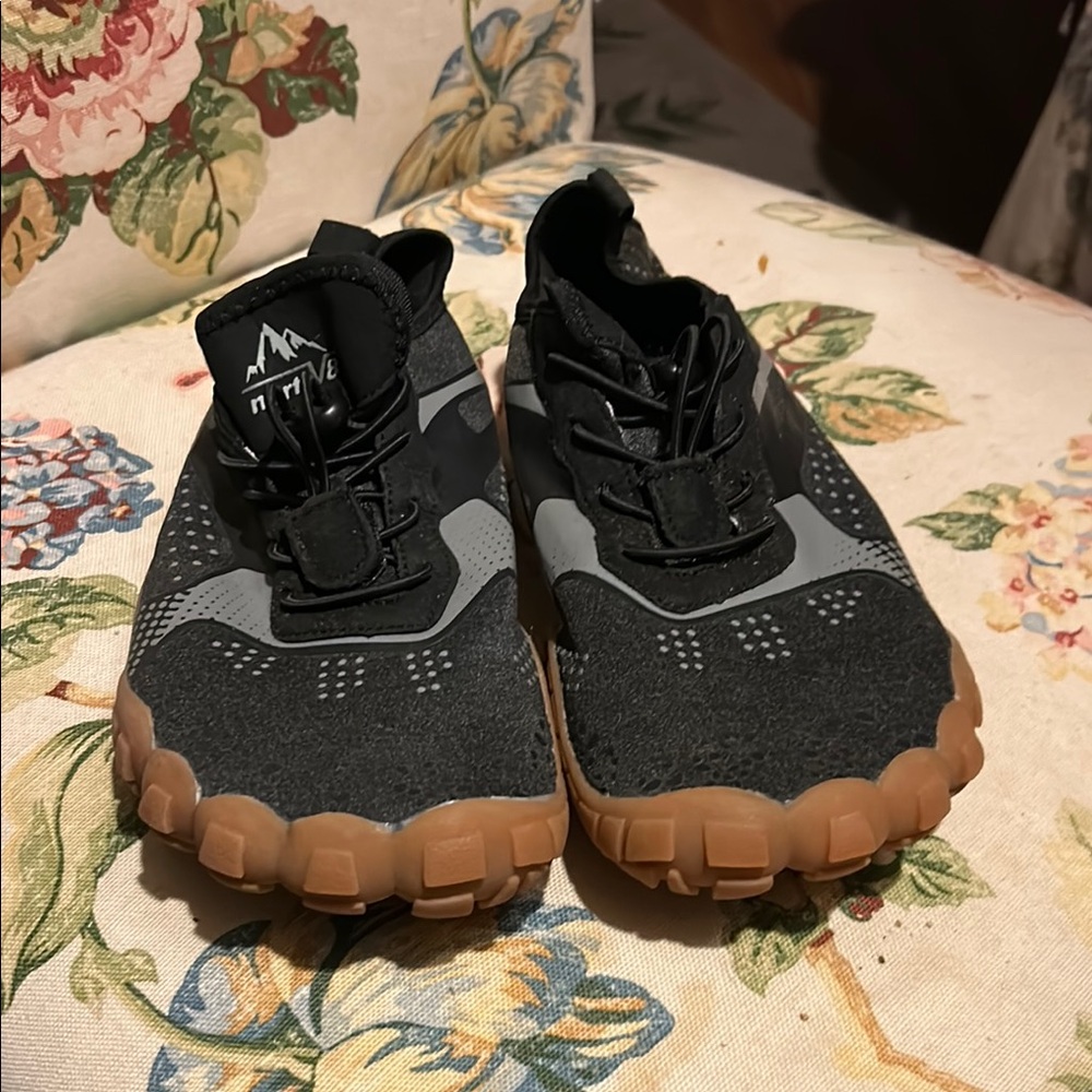Black and Brown Athletic Shoes - Picture 3 of 7